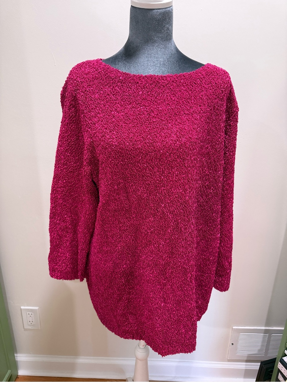 Jones New York Woman Textured Fuchsia Knit Top